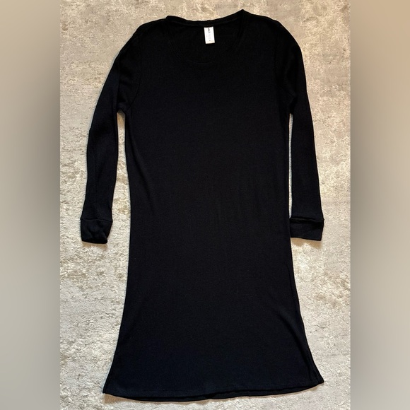 Smash + Tess Black Waffle Dream Long Sleeve Night Shirt Size Medium - Picture 4 of 12